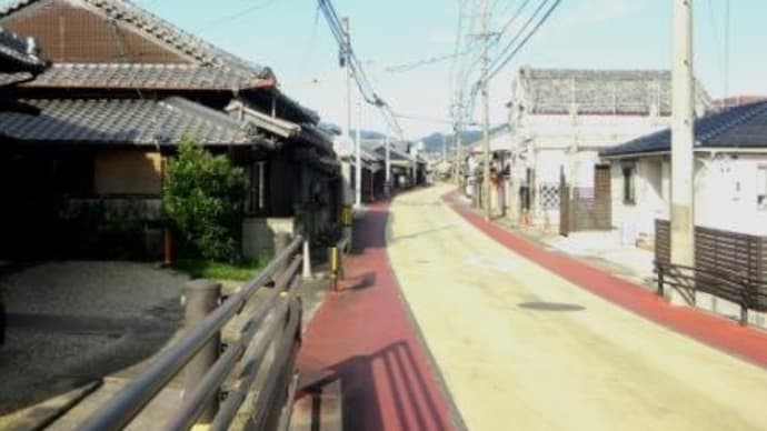 野村の一里塚(東海道歩き旅・伊勢の国)