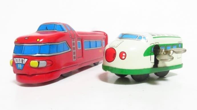 ブリキの電車たち