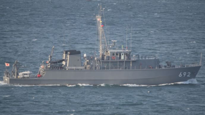 海上自衛隊掃海艇くろしま MSC-692くろしま 海峡航行姿