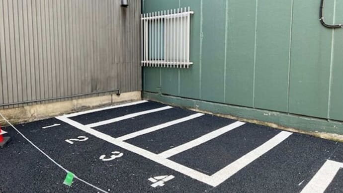 茅場町バイク置場