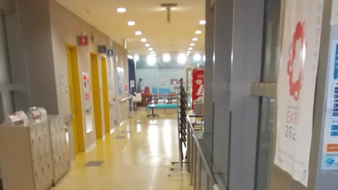 本日は浪速屋内プールへ。900m泳ぎました。トイレで私に向かって「こんにちわ」と声をかけてきたチンコのでかいお兄ちゃんは、コーチでした。