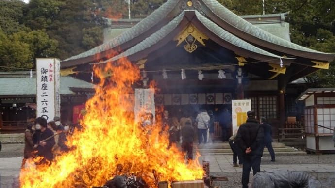 2022年、真清田神社”どんど焼き”とお稲荷さん