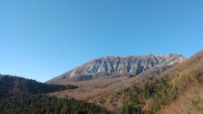 【友人提供】大山…鍵掛峠と枡水高原の紅葉