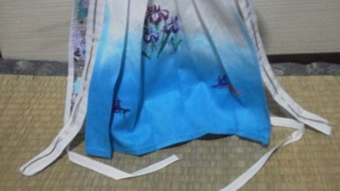メイちゃんの 十二単の裳ができました