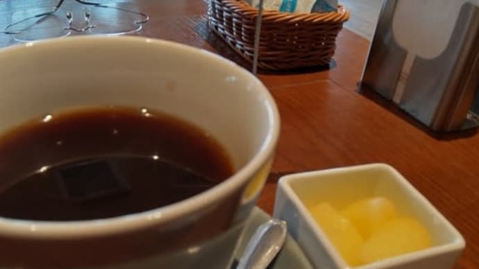 大和高田の喫茶店「あずさ珈琲」でロングステイ珈琲とりんごのコンポート♪