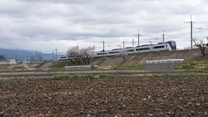 4月19日撮影 中央東線はみどり湖の桜と絡めて その2 E353系あずさ編