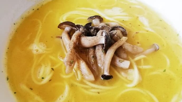 マルタイラーメンカボチャポタージュハロウィンにかこつけました版