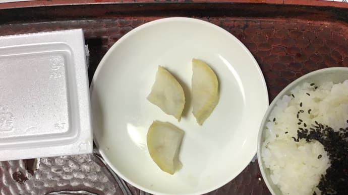 朝食　基本パターン糠漬け抜き