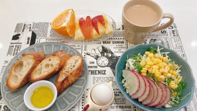 「メゾンカイザー」のバゲットで朝ごはんと、雨で寒い一日
