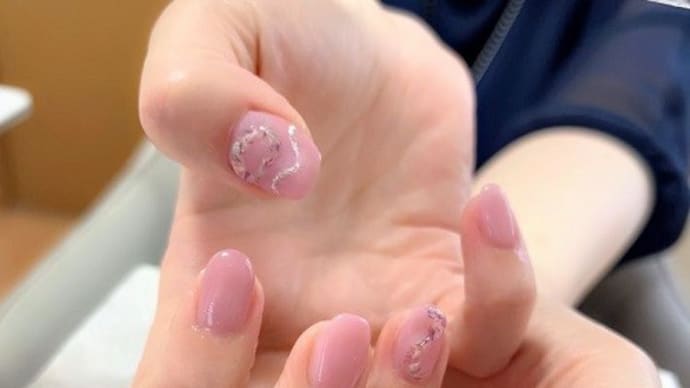 押し花うねうねネイル、病院が親切すぎて辛い(笑)