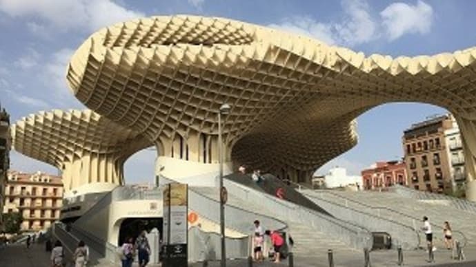 大阪万博の大屋根リング~世界の木造建築と比べてみた! ワクワク、ロマン、工夫、思想がない……