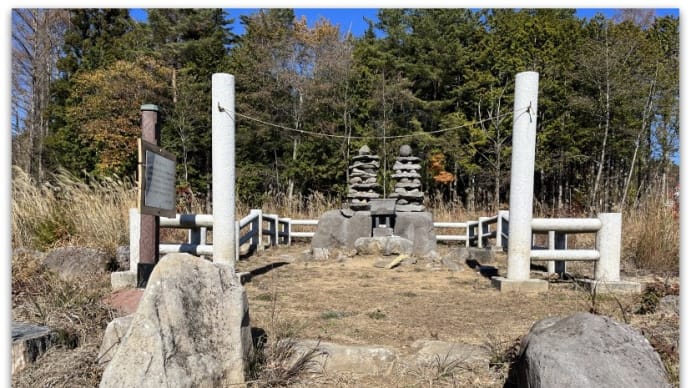 【初詣】《再訪》全国でも極めて珍しい石積みの石塔二基が御神体~白旗神社@山梨県北杜市大泉町西井出
