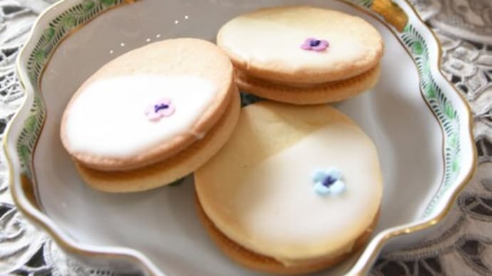 レモンクリームサンドクッキー☆友達への手土産に💓