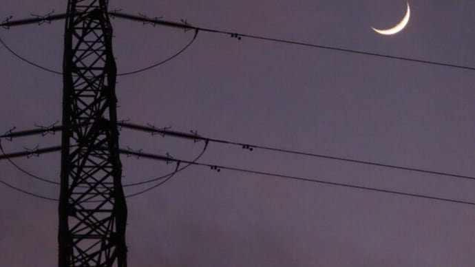 ハロ、彩雲からむらさきだちたる夕暮れへ