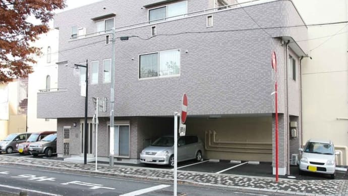 街中の『ビルトインガレージハウス』は 賃貸駐車場としても活用できます。