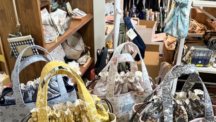 Rin Linさん入荷