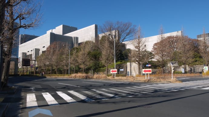 1月の霞が関:三宅坂交差点から国道20号線・半蔵門交差点まで PART1