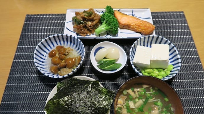 炊屋食堂の田舎定食、夏・・・田舎の味。肉と魚、