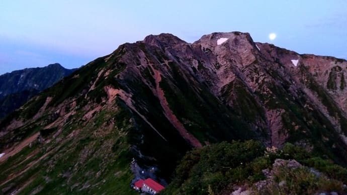 北アルプス鹿島槍ヶ岳から五龍岳へ遠見尾根絶景