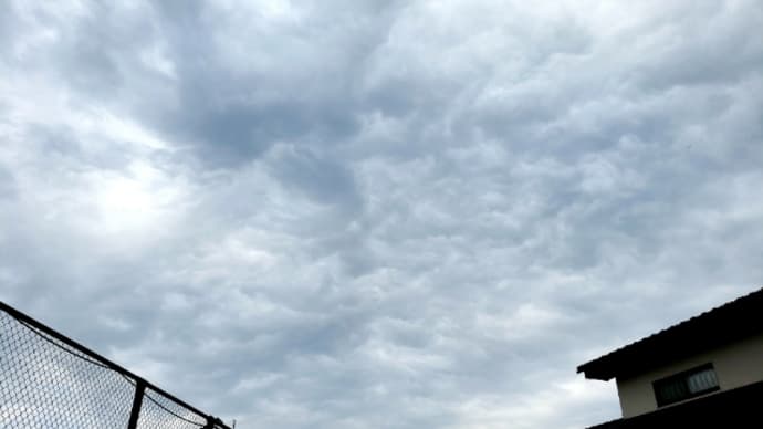 不安定な空模様でした