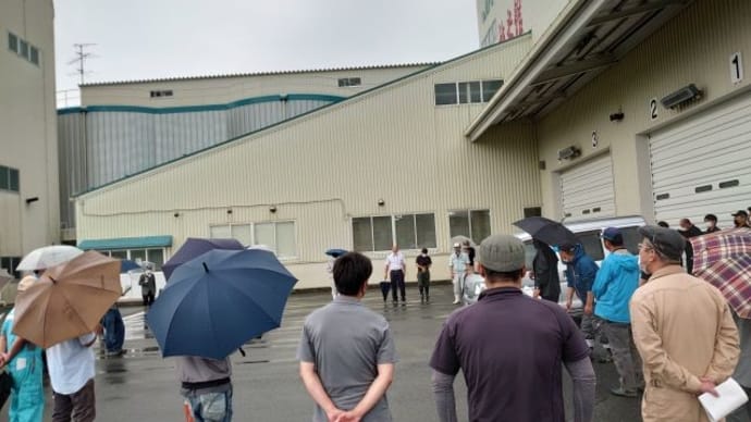 水稲乾田直播栽培の現地検討会が行われました