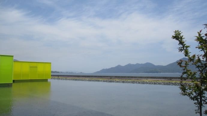世界で一番美しい美術館!広島・下瀬美術館がフランスのベルサイユ賞を受賞!瀬戸内海の海と坂茂さんの設計建築