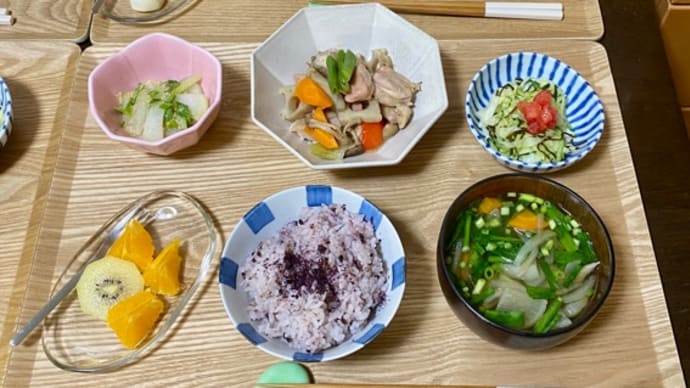 賑やかな助産院 今日の昼ごはん