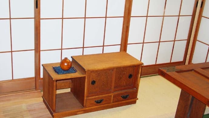 建具職人が造った昭和家具