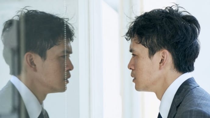 映画『本心』原作者いわくテーマは「最愛の人の他者性」とのこと。