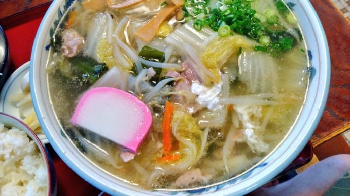 百五十七杯目　浜松市中区　そば藤　野菜ラーメン