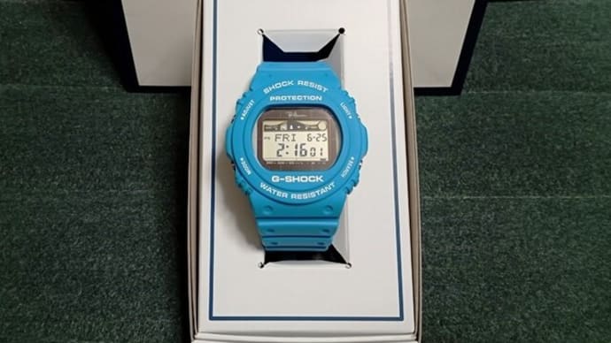 G-SHOCK × Ron Herman GWX-5700 blueを購入しました