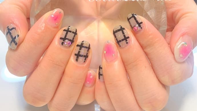 ★お客様ネイルのご紹介★