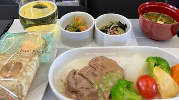 【沖縄】JAL国内線ファーストクラスの機内食☆羽田発便の昼食