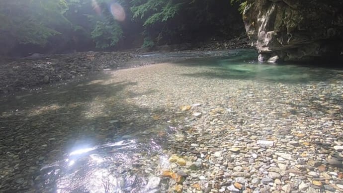 片品川水系・栗原川ツバメ沢~ケヤキ沢下降
