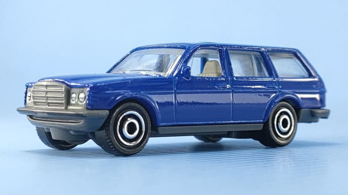 メルセデス ベンツ W 123 ワゴン（ブルー）