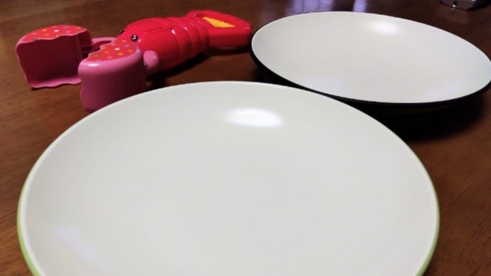 カインズの食器 HAJIKUと春のパンまつりの食器