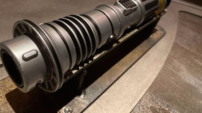 Star Wars: Galaxy's Edge で、ライトセーバーを作ろう!