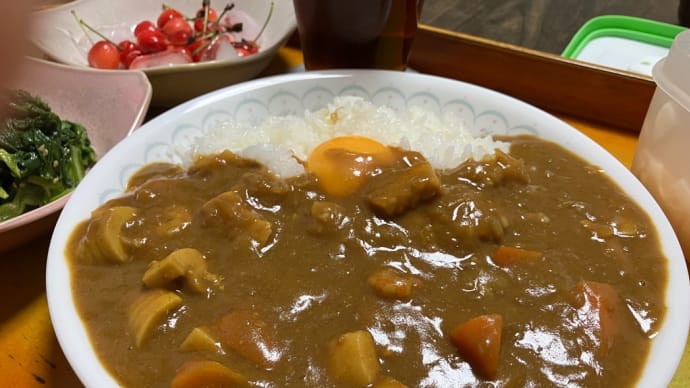 カレーは旨い♪