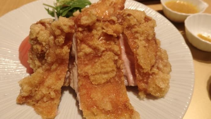 南国酒家47chaina　骨付き鶏もも肉のカリカリ揚げ　＠東京駅グランスタ