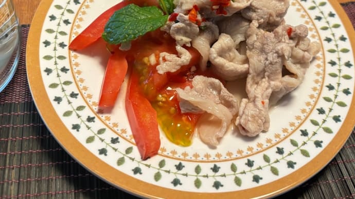 5回目のタイ料理屋〜鶏とハーブのスープカレー