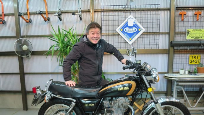 【番外編】YAMAHA SR500 初期型 この雰囲気がお気に入り！トトトトッ・・・と、力強いリズムとサウンドが最高です！