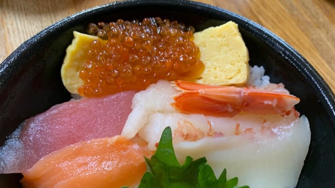 はま寿司　5種の海鮮丼♪