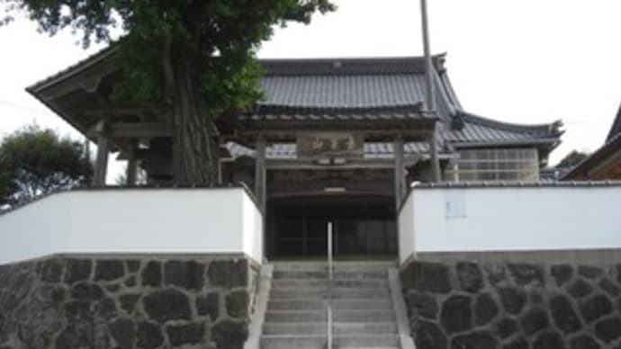 龍善寺(りゅうぜんじ)の鏝絵 in 島根県大田市仁摩町