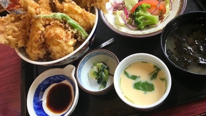 藍屋の天丼、ボリュームすごい(^^) @藍屋・世田谷