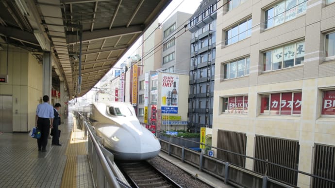 モノレール?バス?いいえ「ゆとりーとライン」です。愛知インプラントセンターin 名古屋