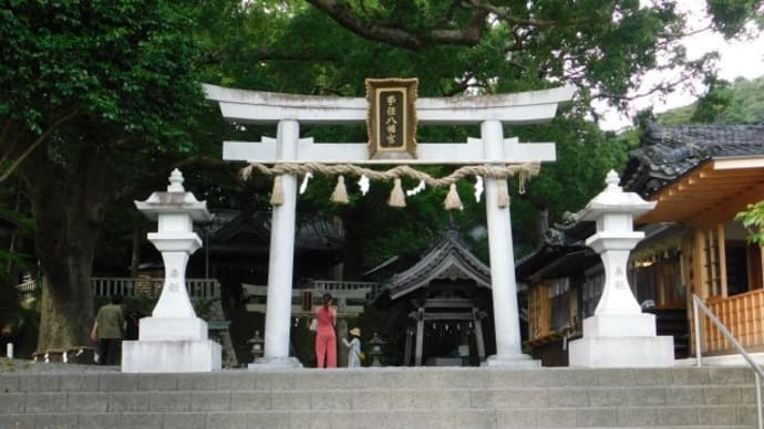願い事が意のままに叶う「事任八幡宮」