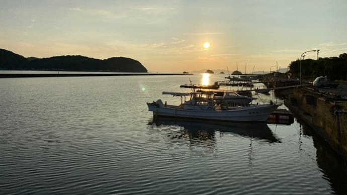 計石港の夕景