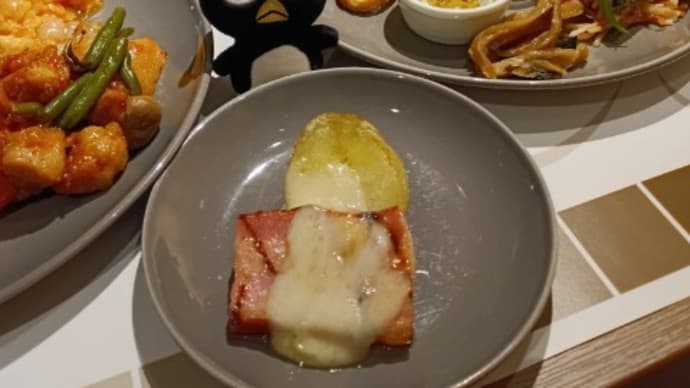 本日のメインはラクレットと鉄砲漬け…