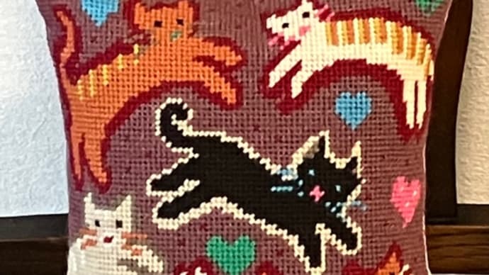 フライングキャットのニードルポイント