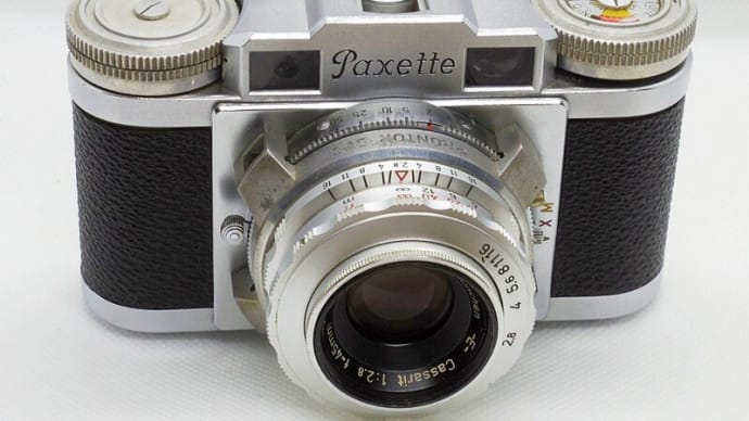 レンズ交換できる小さな精密カメラ　BRAUN PAXETTE II M